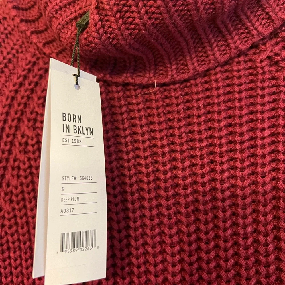 525 Turtle Neck Shaker Pullover - Picture 4 of 6